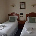 Hotel Riaza Hotel