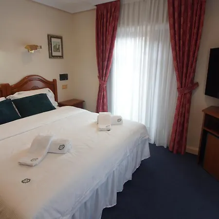 Hotel Riaza Hotel 3*